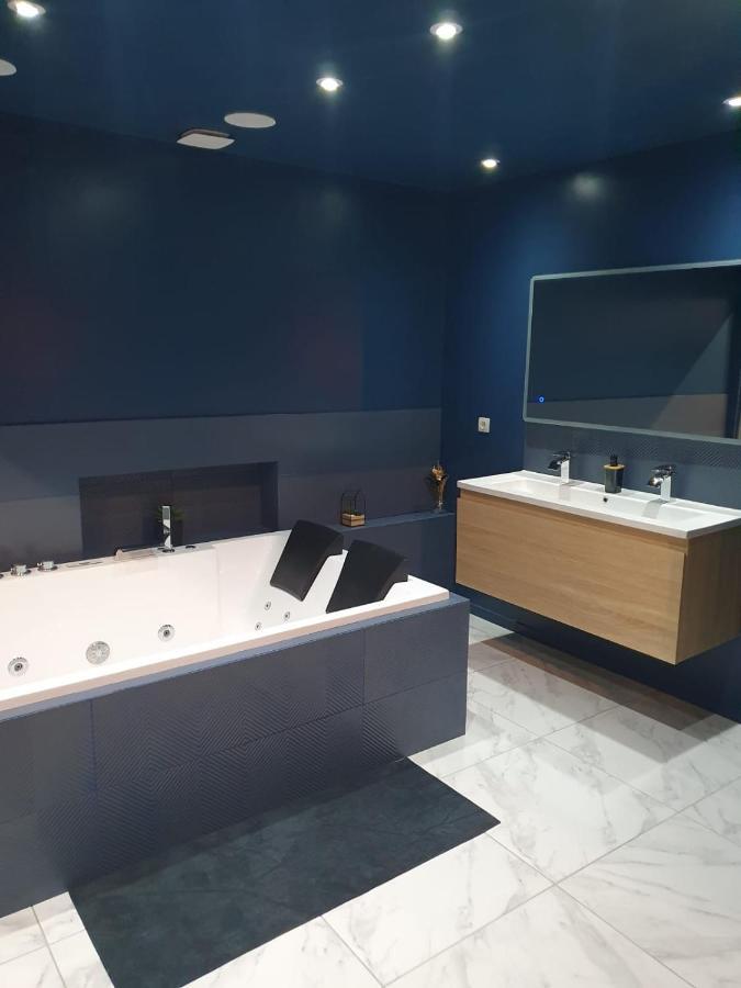La Suite - Loft Spa Tavernes Exterior foto